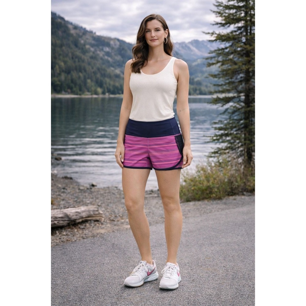 LULULEMON Women's Speed Short 6 Pink Striped Athletic Running‎ Shorts Activewear